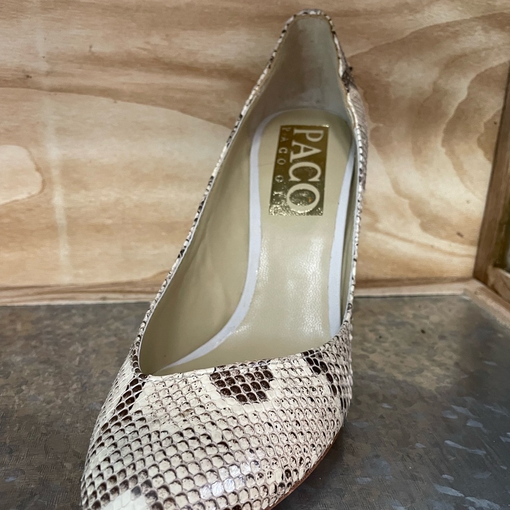 Womens Heels - Picture 3 of 3